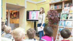 27.03.17 ДО 12 Группа №12-2 посетила библиотеку А.П.Гайдара